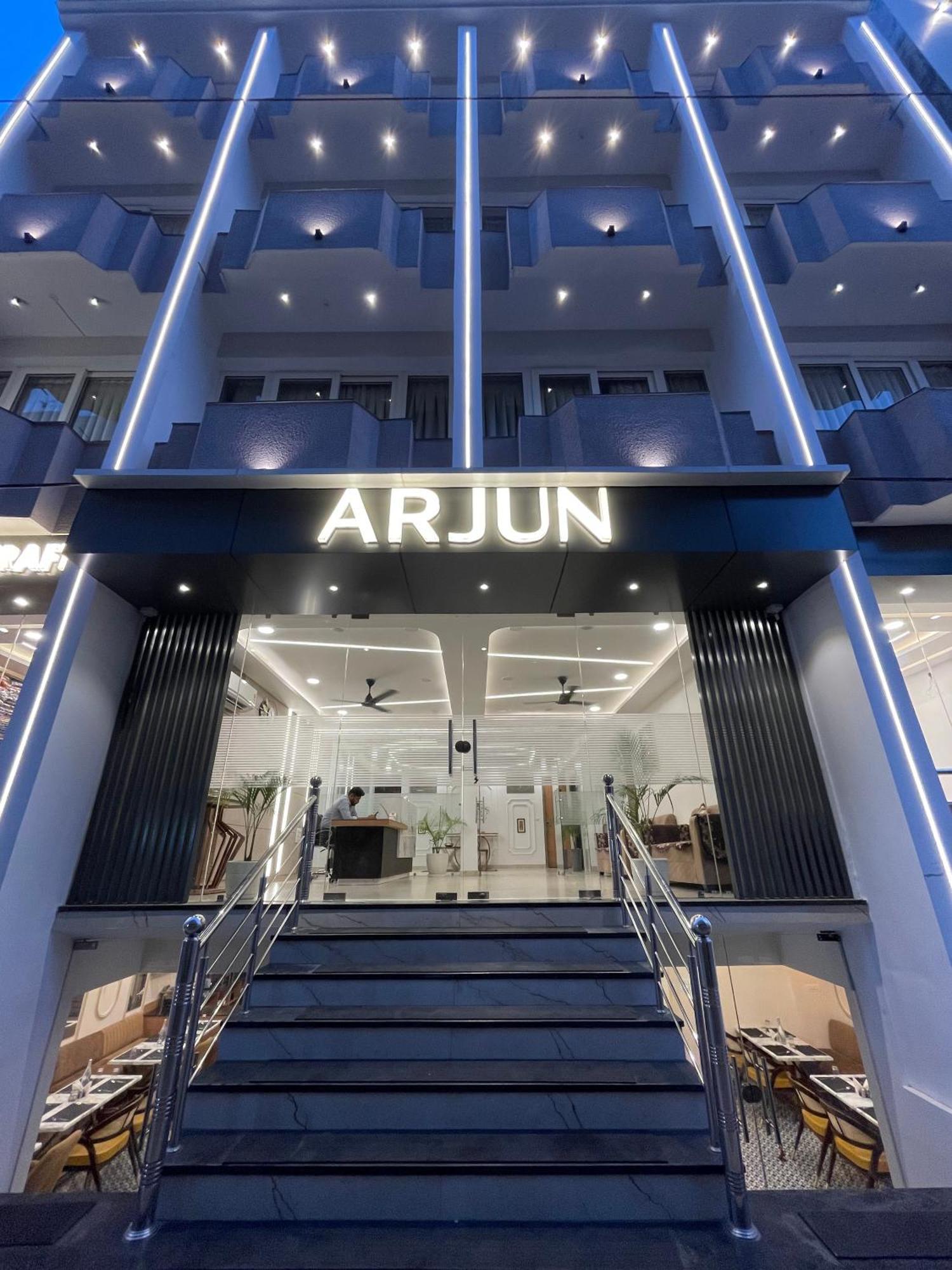 Arjun - A Boutique Hotel ハリドワール エクステリア 写真