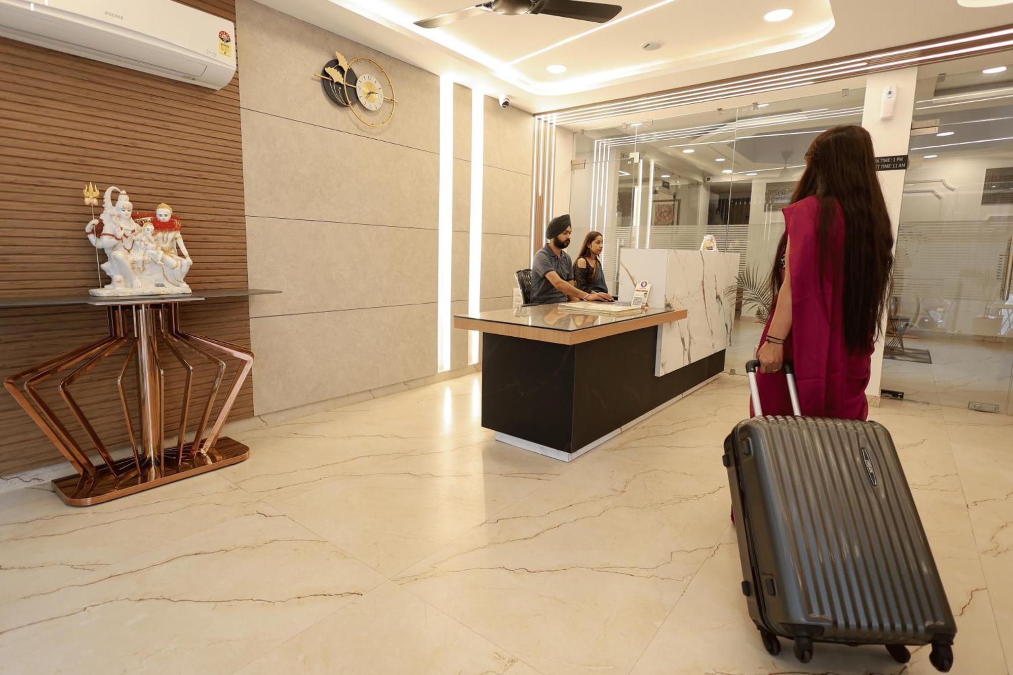 Arjun - A Boutique Hotel ハリドワール エクステリア 写真
