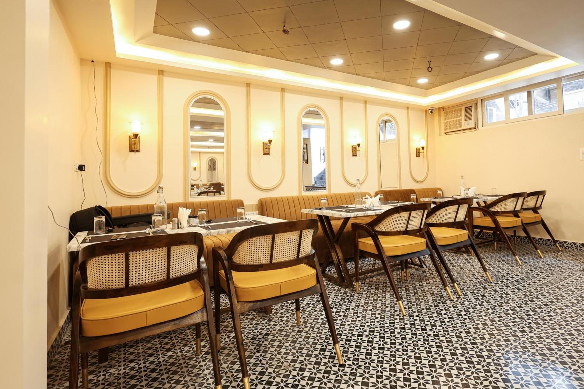 Arjun - A Boutique Hotel ハリドワール エクステリア 写真